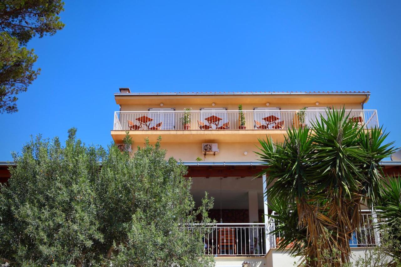 זבלה Villa Veli Nova מראה חיצוני תמונה