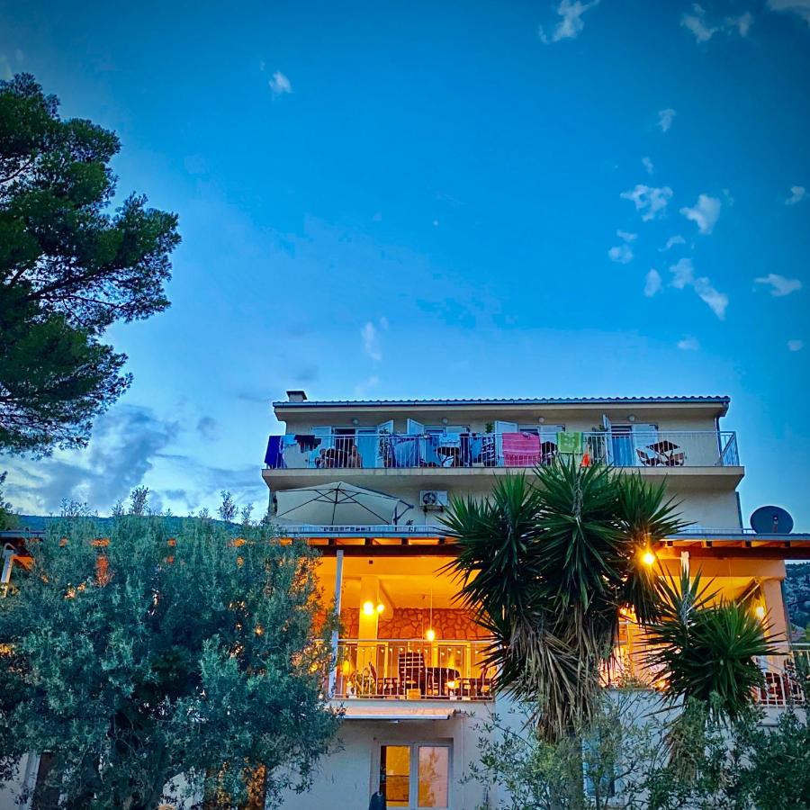 זבלה Villa Veli Nova מראה חיצוני תמונה
